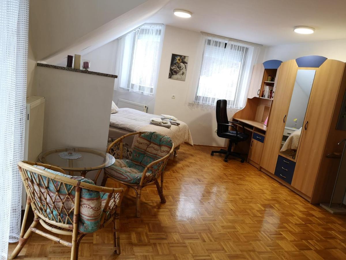 Apartma Jutersek Apartment Libelice Екстериор снимка